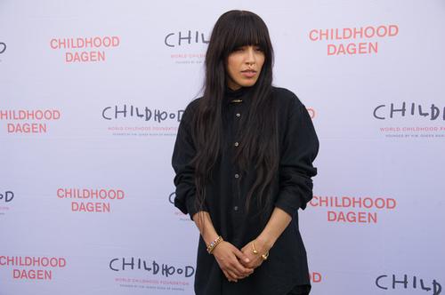 24 - May - Childhood-dagen, Sweden - Queen2BSilvia2BSweden2BAttends2BChildhood2BDay2B2YxcqEf-O4Tl.jpg