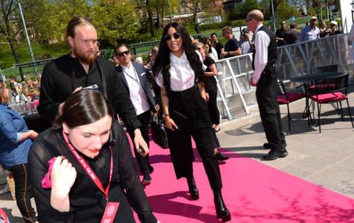 07 - May - Good Evening Europe Exhibition, Sweden - bxLxK089SSE.jpg