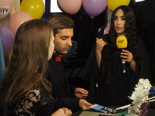 14 - May - Interview at Expressen-TV, Sweden - P5142807.jpg