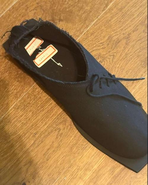 03 - July - Paris Fashion Week - Yohji Yamamoto Show - 483467566_18487493365024177_5736844557986679509_n.jpg