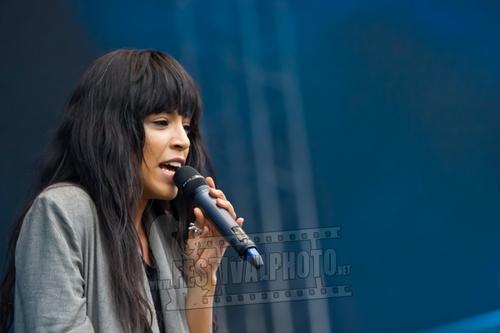 07 - July - Gatufesten, Sundsvall (Robert Rydén © Festivalphoto) - sundsvalls-gatufest-20120707_loreen-_3566.jpg