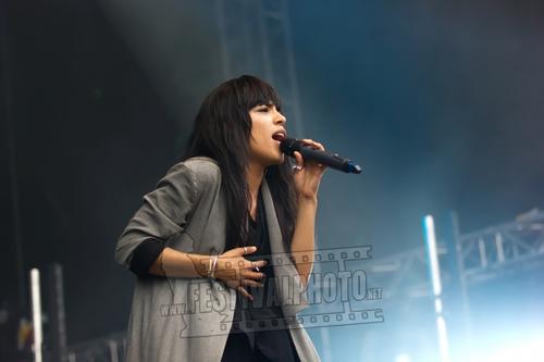 07 - July - Gatufesten, Sundsvall (Robert Rydén © Festivalphoto) - sundsvalls-gatufest-20120707_loreen-_3583.jpg