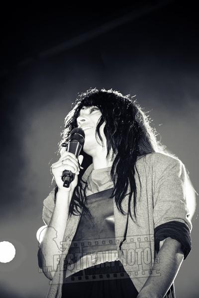 24 - July - Eksjö, Eksjö Stadsfest (Jörgen Lundh, Fredrik Arvidsson © Festivalphoto) - eksjo-stadsfest-20120824_loreen--7792.jpg