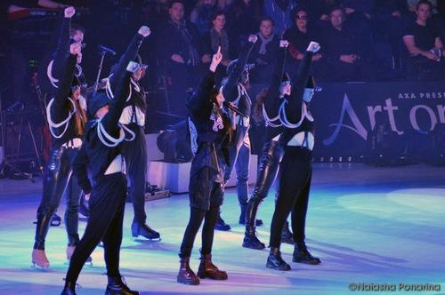 01 - March - Art On Ice - Zurich, Switzerland - Ex-XEhGD8VA.jpg