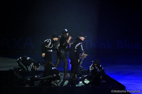 01 - March - Art On Ice - Zurich, Switzerland - iI18o7Dh0OY.jpg