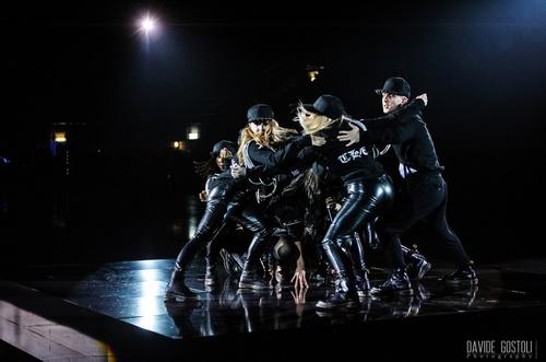 04 - March - Art On Ice - Lausanne, Switzerland - ZOEtPE7PGrs.jpg