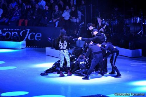 27 - February - Art On Ice - Zurich, Switzerland - 8rm9-y3SvQE.jpg