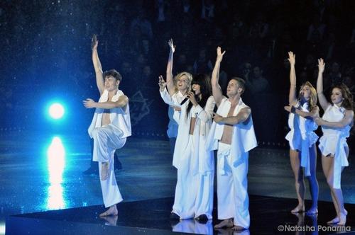 27 - February - Art On Ice - Zurich, Switzerland - JWOTwYJIYTI.jpg