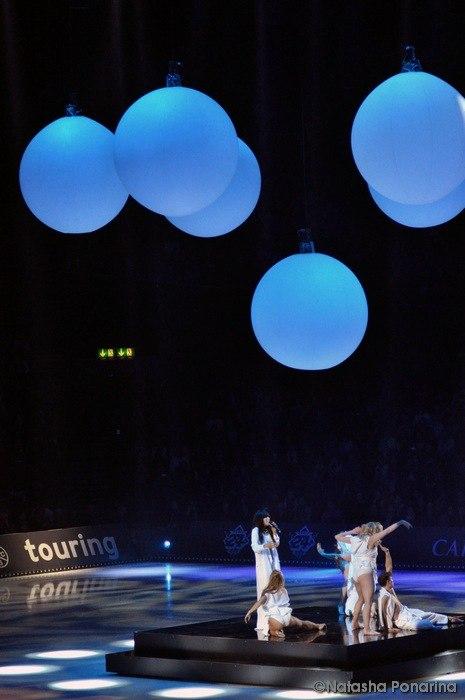 27 - February - Art On Ice - Zurich, Switzerland - jWirfEFu2x0.jpg