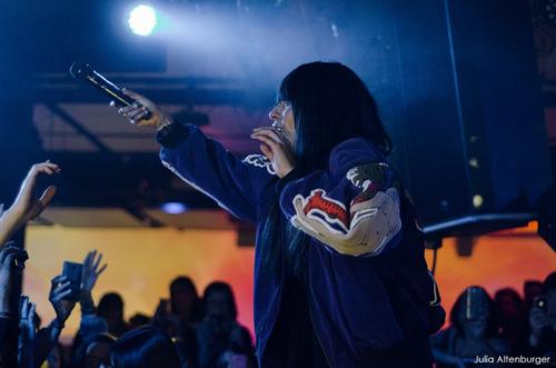 17 - April - Vienna, Austria (© Julia Altenburger) - vskvflklanw.jpg