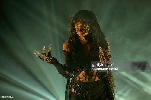 05 - December - Alhambra - Paris, France - gettyimages-1833782065-2048x2048.jpg