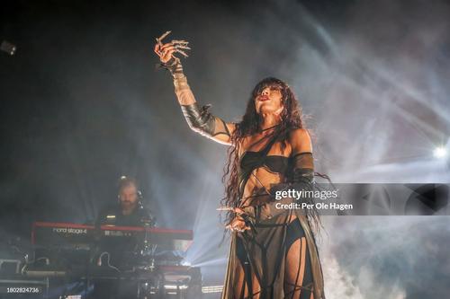 19 - November - Rockefeller Music Hall - Oslo, Norway - gettyimages-1802824736-2048x2048.jpg