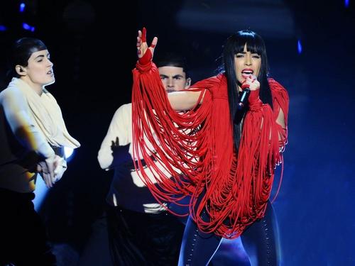 Performance - 1_283829.jpg