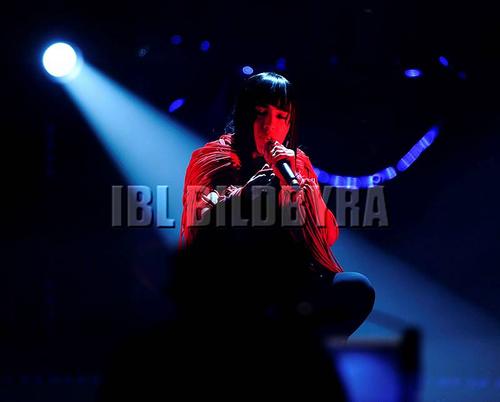 Performance - 377_011465.jpg