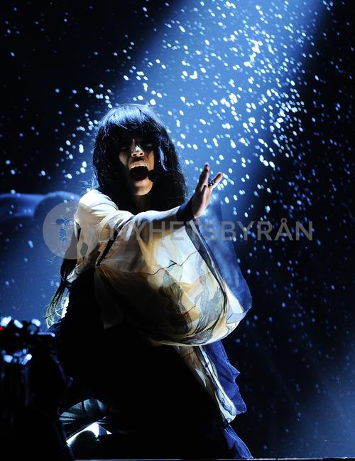 09 - March - Melodifestivalen Final Dress Rehearsal, Stockholm - sdlFx4OojKcwGU_WatermarkPreview.jpg