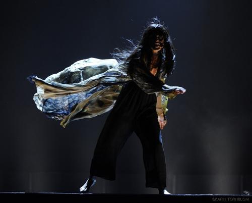 Performance - 1_284329.jpg