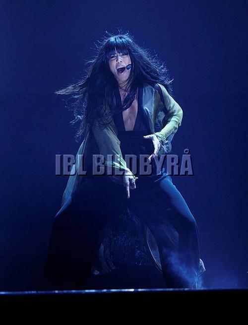 Performance - 377_007568.jpg