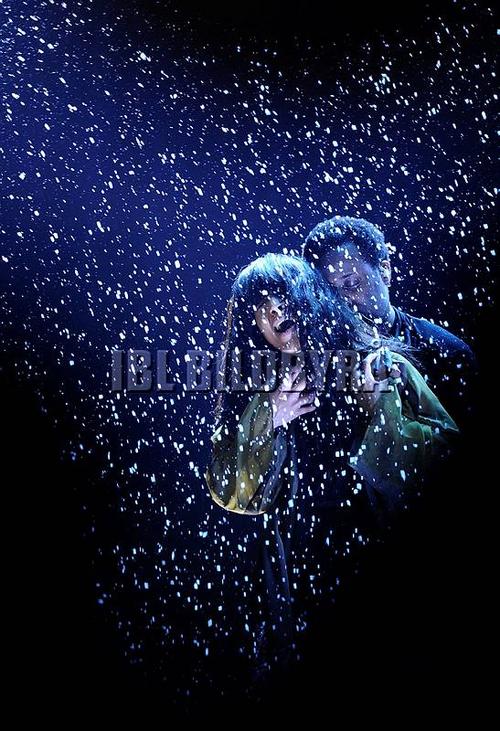 Performance - 377_037185.jpg