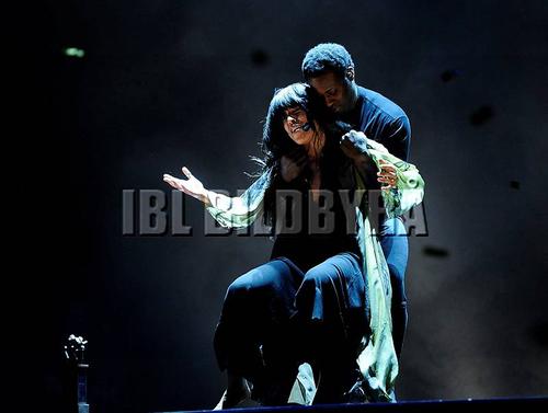 Performance - 377_037238.jpg