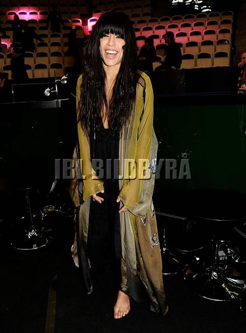 Performance - 377_039824.jpg