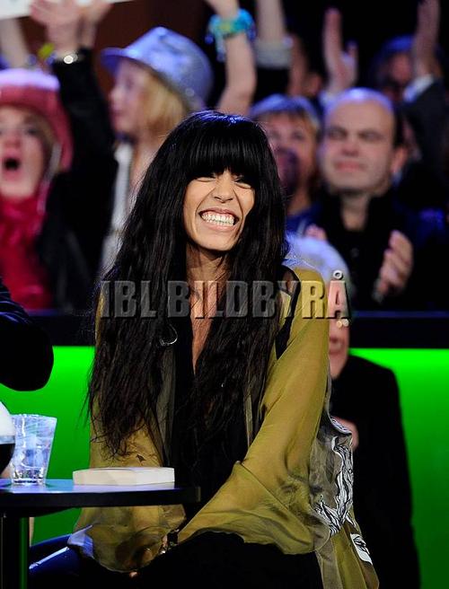 Performance - 377_039880.jpg