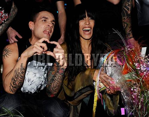 Performance - 377_039976.jpg