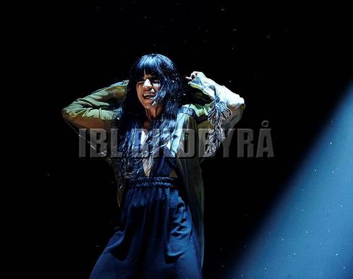 Performance - 377_070225.jpg