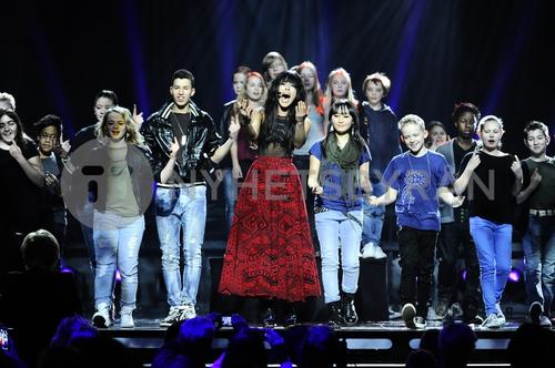 08 - March - Rehearsals, Stockholm - sdlXUKI1O27lmI_WatermarkPreview.jpg