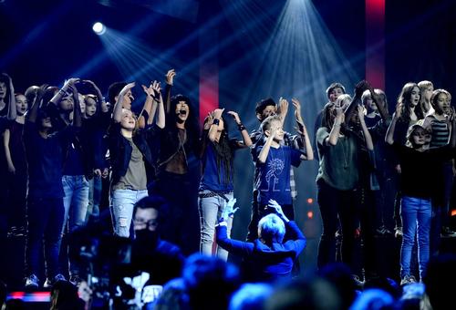 09 - March - Rehearsals, Stockholm - LuQTjHtZglA.jpg