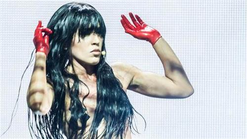 07 - March - Performance, Helsingborg - 9LDJG0Sf-io.jpg