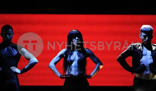 07 - March - Performance, Helsingborg - sdlePerYe4QTao_WatermarkPreview.jpg