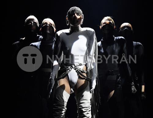 29_02 - Performance, Eskilstuna - sdl6OmLMjXsb_g_WatermarkPreview.jpg