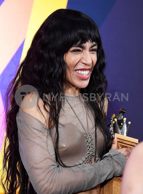 11 - March - Press Conference, Stockholm - sdlkk92mJU64FA_WatermarkPreview.jpg