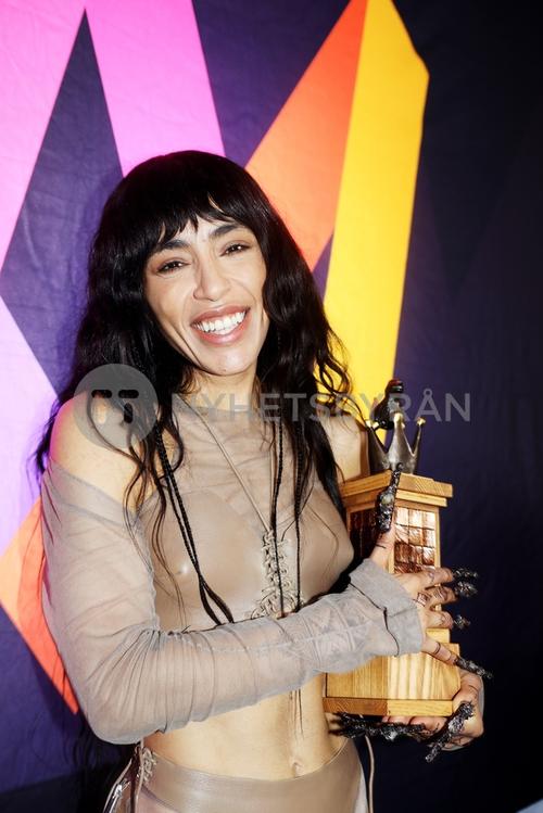 11 - March - Press Conference, Stockholm - sdllaGy0dmhOOM_WatermarkPreview.jpg