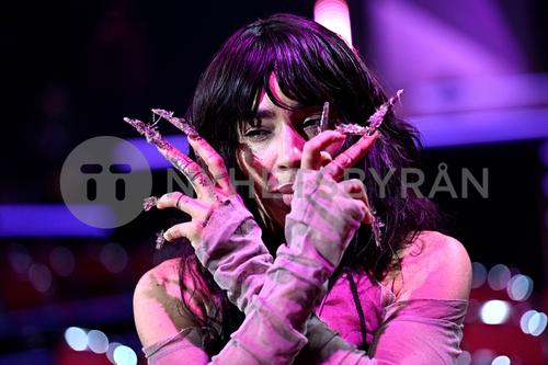 24 - February - After Rehearsals, Malmö - sdlZNNfxAiueDA_WatermarkPreview.jpg