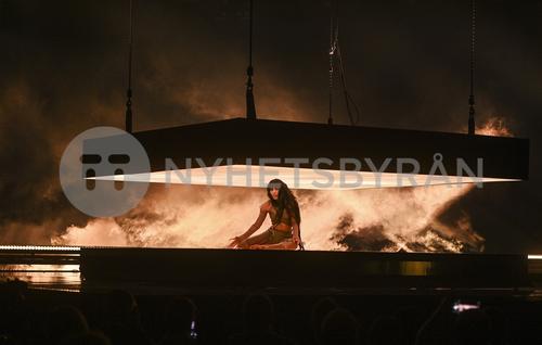 24 - February - Rehearsals, Malmö - sdlU1oKeBWFiz4_WatermarkPreview.jpg