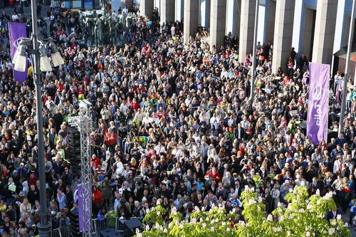 29 - May - Hötorget, Sweden - IOTffQOzclk.jpg