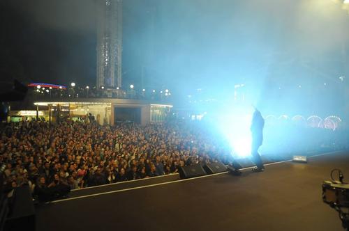 12 - September - Gröna Lund, Sweden - 1291738_10151566029575667_1435921613_o.jpg