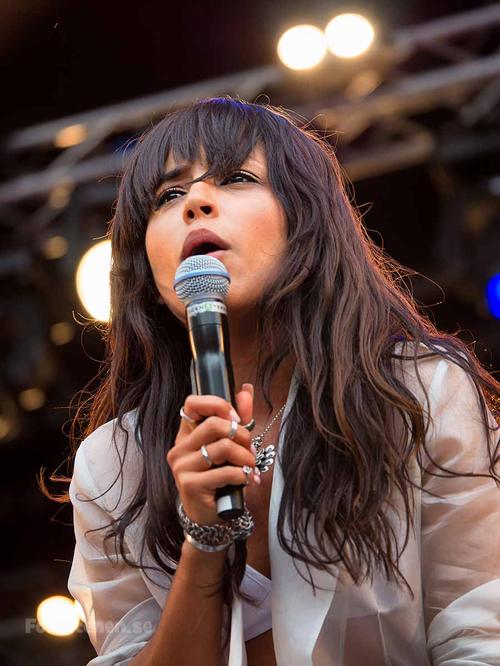 18 - August - RixFM Festival - Goteborg, Sweden (© Jmannen Sjuttiosju) - Loreen_2013_07.jpg