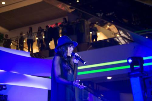 30 - November - Gulliver, Ukraine - kiev_28329~1.jpg