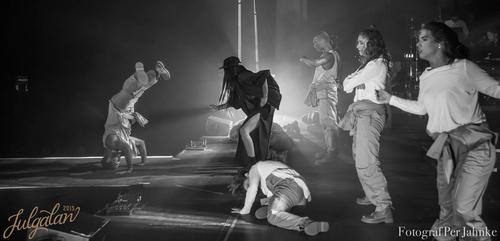 27 - November - Julgalan 2015 - Halmstad, Sweden (© Peter Eskilsson, Per Jahnke) - 12314484_1066213713412756_2514383117417855887_o.jpg