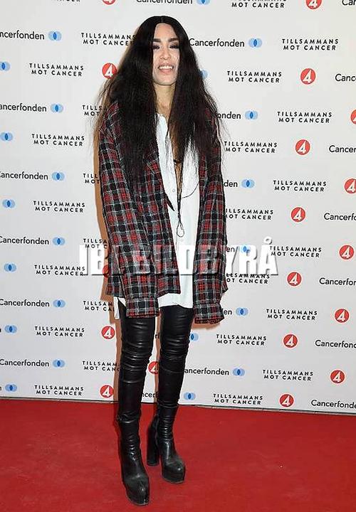 09 - January - Tillsammans mot cancer, Sweden - 377_193490.jpg