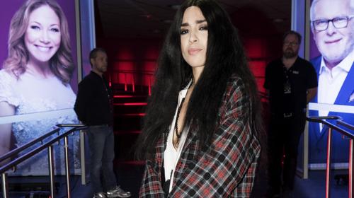 09 - January - Tillsammans mot cancer, Sweden - original2~0.jpg