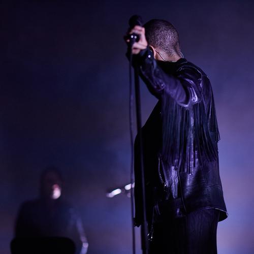 27 - November - Secret concert at Vasateatern, Sweden (© Johan Lindeberg) - 24274369_1177250649043606_4673450349678297088_n.jpg