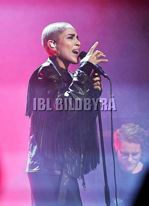 27 - November - Secret concert at Vasateatern, Sweden - 377_220381.jpg