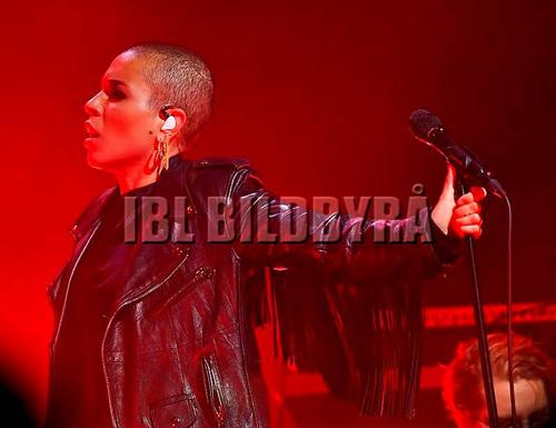 27 - November - Secret concert at Vasateatern, Sweden - 377_220386.jpg