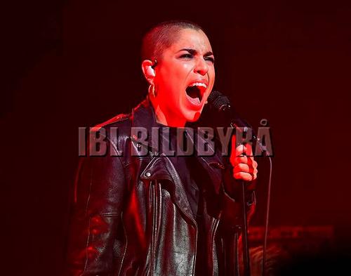 27 - November - Secret concert at Vasateatern, Sweden - 377_220387.jpg