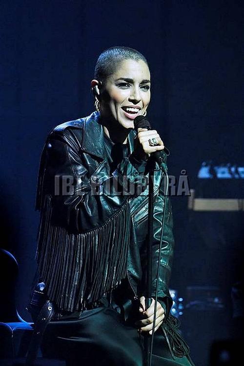 27 - November - Secret concert at Vasateatern, Sweden - 377_220390.jpg