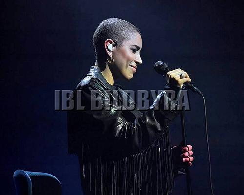 27 - November - Secret concert at Vasateatern, Sweden - 377_220399.jpg