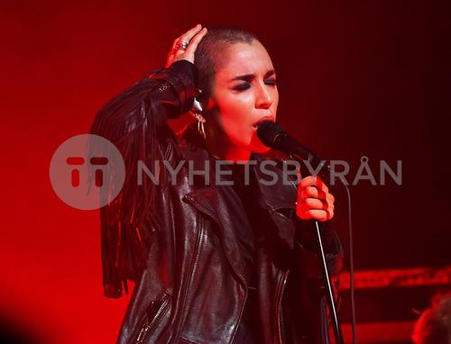 27 - November - Secret concert at Vasateatern, Sweden - sdlPoupm9t5Ggk_WatermarkPreview.jpg